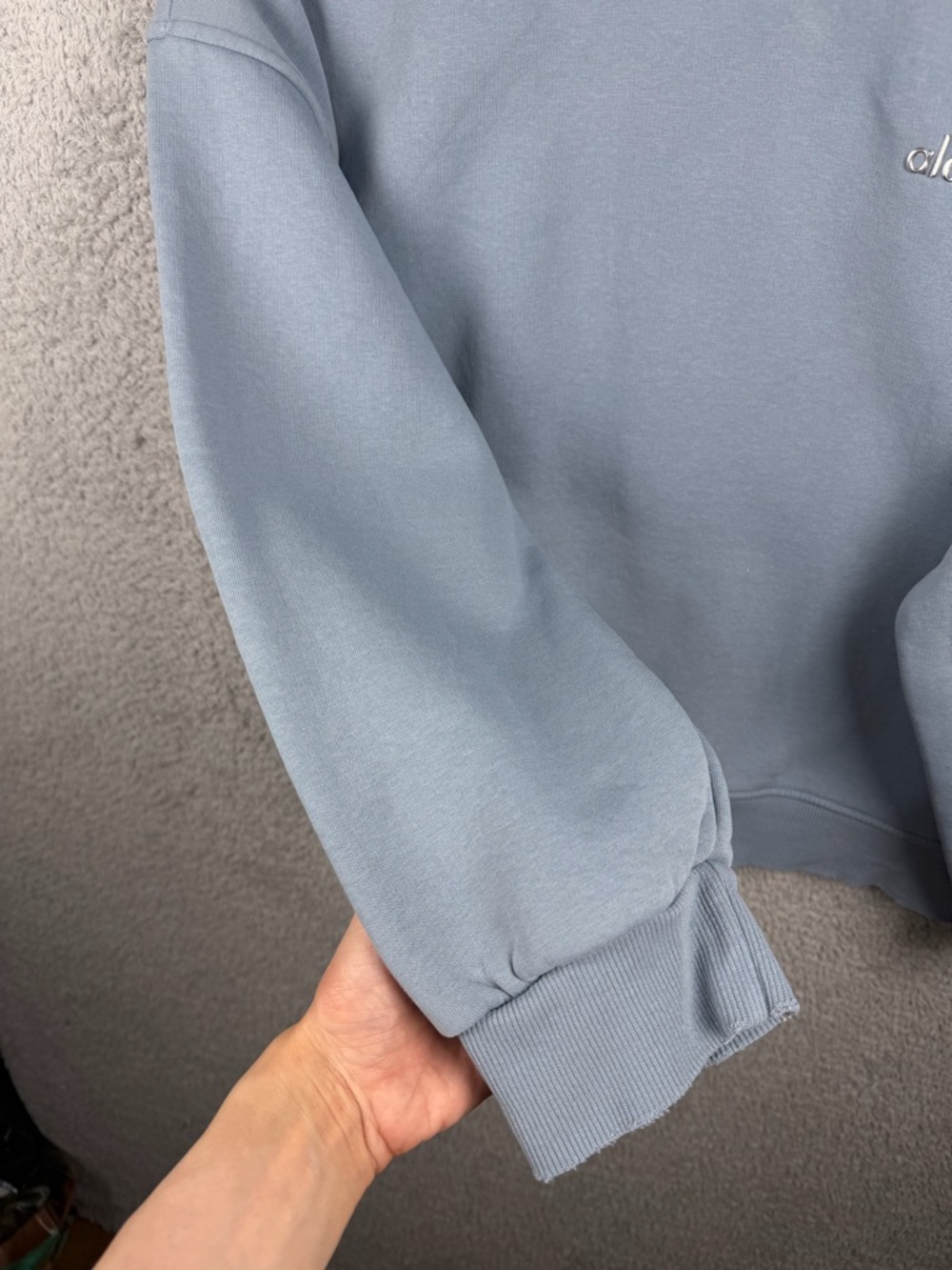 alo Accolade Crew Neck Blue Pullover Sz L (FLAWS) - Picture 7 of 16